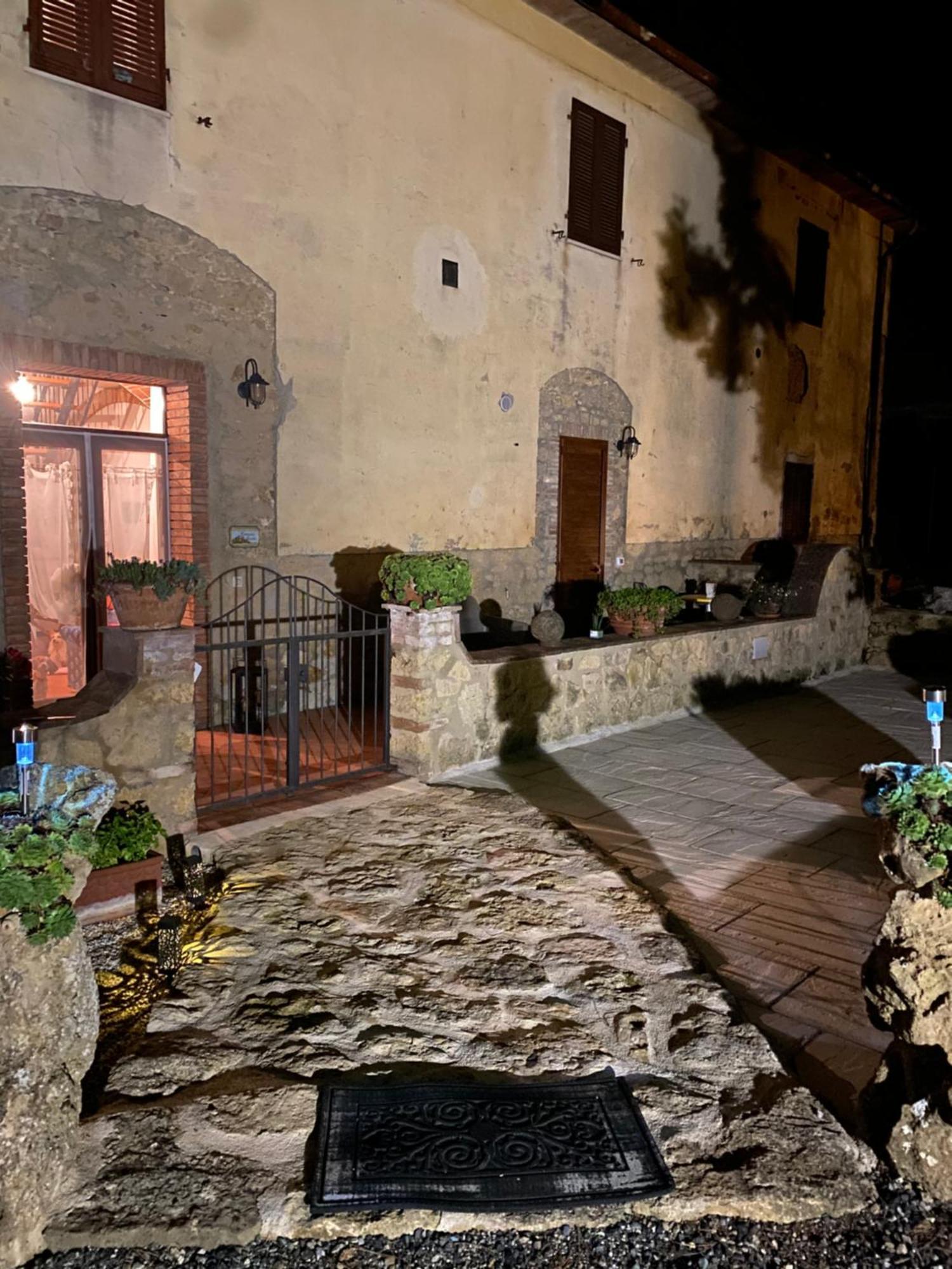 Podere Mona Pomarance Εξωτερικό φωτογραφία